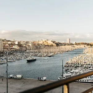 New Le Quai - Vieux Port **** Μασσαλία